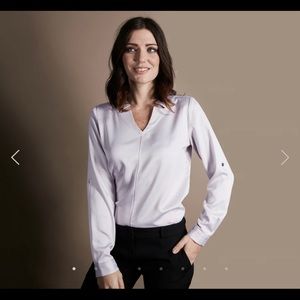 Elizabeth & Clarke Unstainable Shea Blouse